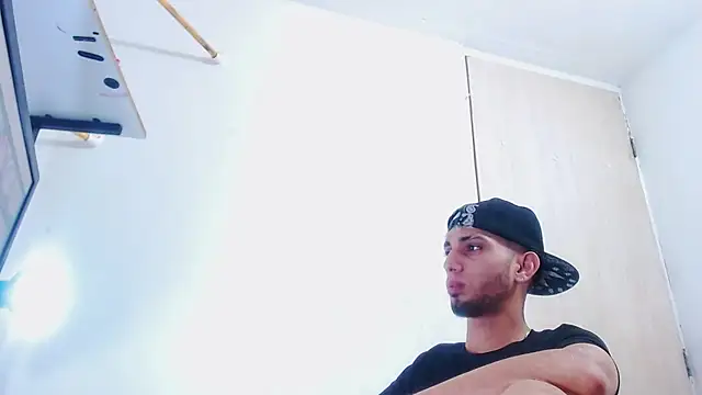 Gregory hard online show from 11.13.25