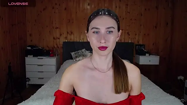 Snapshot of KellyBeeal chatting on 12.22.24 KellyBeeal online show from 12.22.24