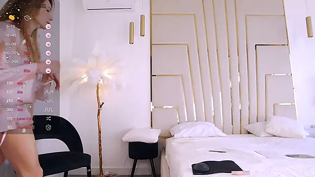 Goodgirlgonabad online show from 02.13.25