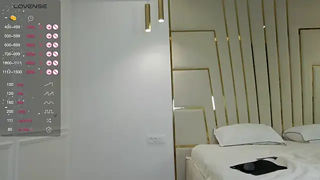 Goodgirlgonabad online show from 03.21.25