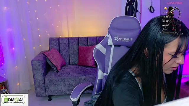 Miss scarllet  online show from 05.13.26