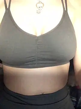 indie-rayne online show from 02.28.25