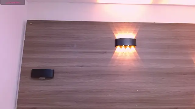 Cutie Shy  online show from 02.21.25