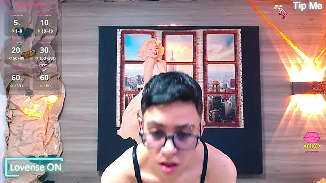 Cutie Shy  online show from 10.20.25