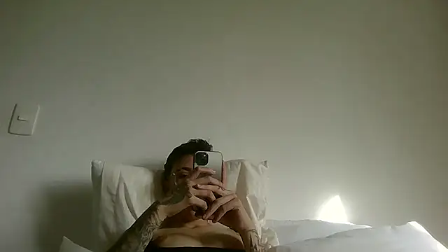 Cutie Shy  online show from 07.03.26