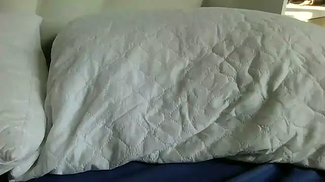Cutie Shy  online show from 08.06.26