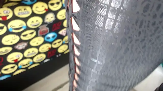 Snapshot of Kazsandraa chatting on 11.01.25 Kazsandraa online show from 11.01.25