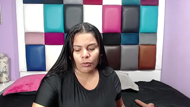 Sam-Evans-hot online show from 01.25.25