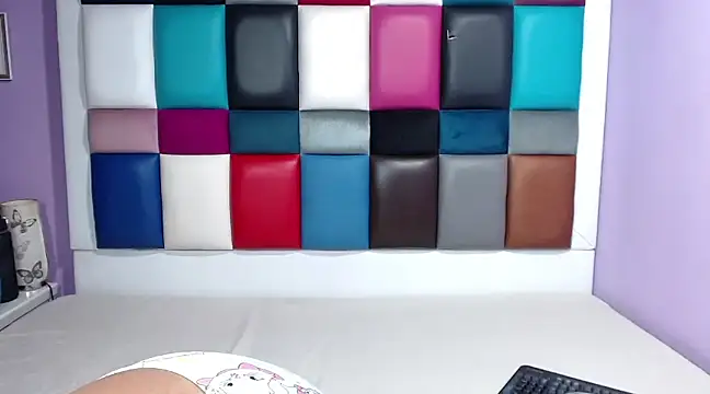 Sam-Evans-hot online show from 03.19.25