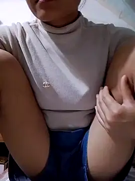 Cute lady99 online show from 11.13.25