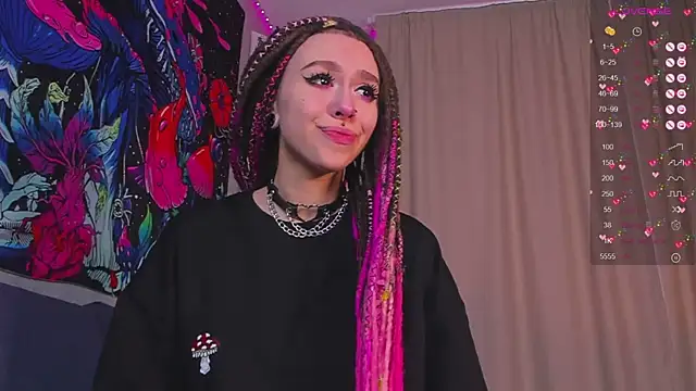 Grace Walker online show from 01.22.25