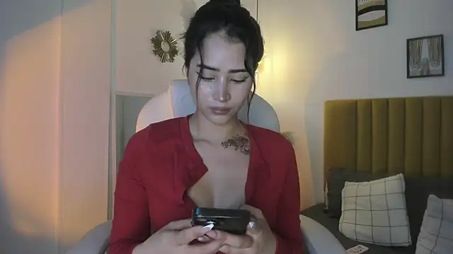 lara madisson online show from 04.29.26