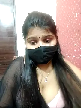 Snapshot of Hotty-simran chatting on 03.11.25 Hotty-simran online show from 03.11.25