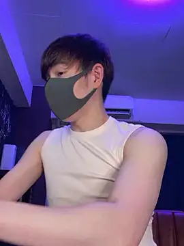 Snapshot of poketkuma chatting on 02.21.26 poketkuma online show from 02.21.26