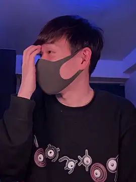 Snapshot of poketkuma chatting on 03.22.26 poketkuma online show from 03.22.26