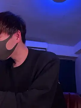 Snapshot of poketkuma chatting on 03.25.26 poketkuma online show from 03.25.26