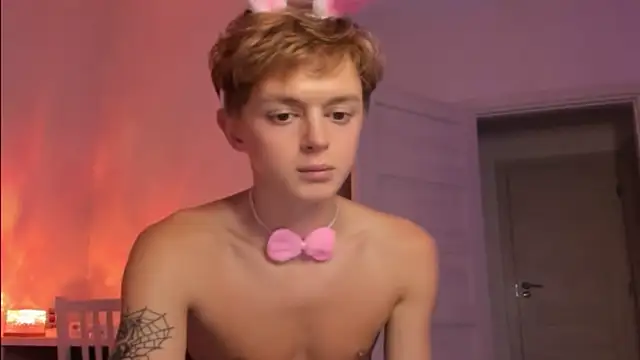 agelandreww online show from 11.02.25