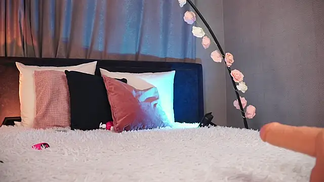 AnnLevine online show from 02.22.25