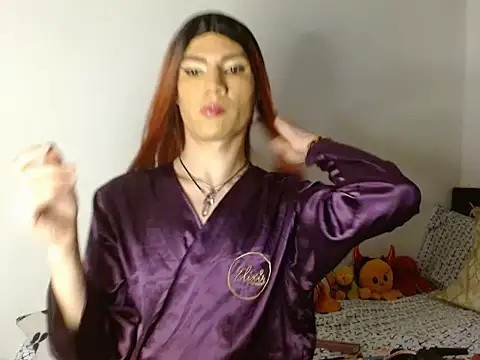 Snapshot of luna_grans_777 chatting on 01.12.25 luna grans 777 online show from 01.12.25