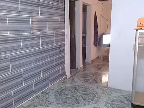 Snapshot of luna_grans_777 chatting on 01.25.25 luna grans 777 online show from 01.25.25