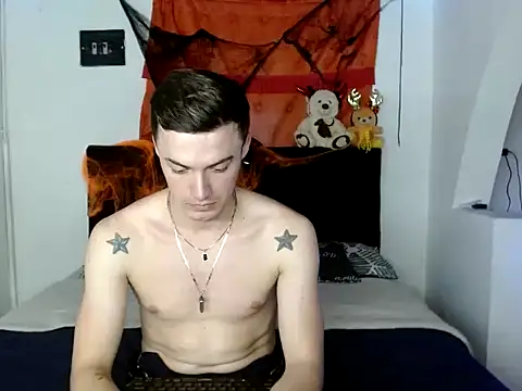 Snapshot of luna_grans_777 chatting on 11.02.25 luna grans 777 online show from 11.02.25