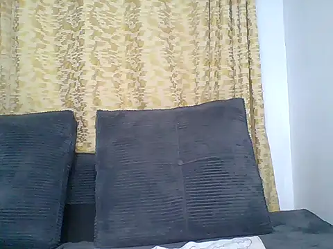 Miss Amani online show from 10.04.25