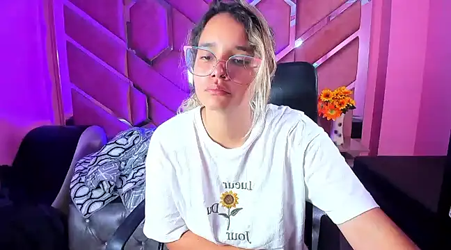 Olivia Fox69 online show from 03.14.25