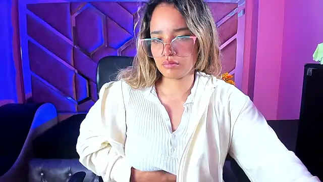 Olivia Fox69 online show from 03.21.25