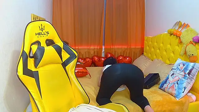 SandraHormas online show from 02.19.25