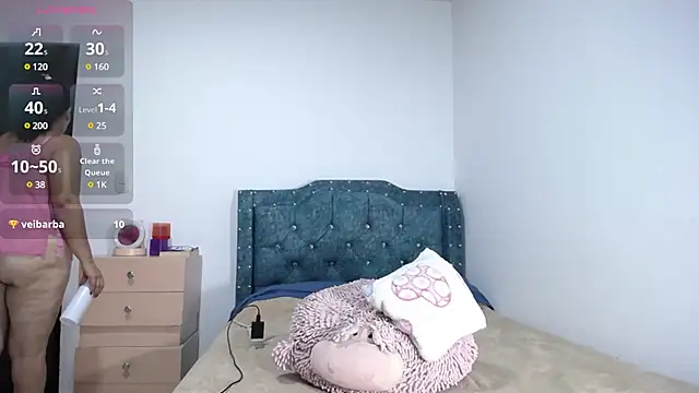 Snapshot of sofiamature01 chatting on 02.14.25 sofiamature01 online show from 02.14.25