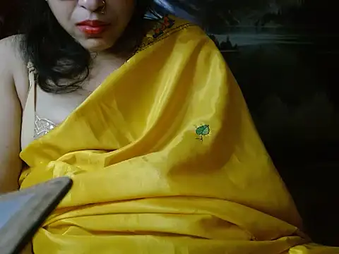 Snapshot of LOVERIAKOL chatting on 12.19.24 LOVERIAKOL online show from 12.19.24