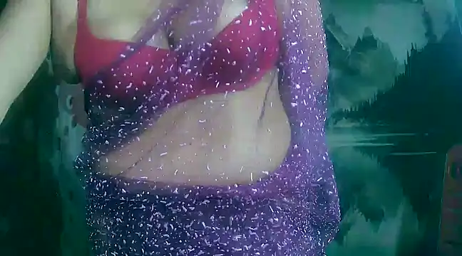 Snapshot of LOVERIAKOL chatting on 02.15.25 LOVERIAKOL online show from 02.15.25