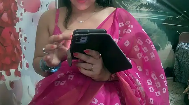 Snapshot of LOVERIAKOL chatting on 03.07.25 LOVERIAKOL online show from 03.07.25