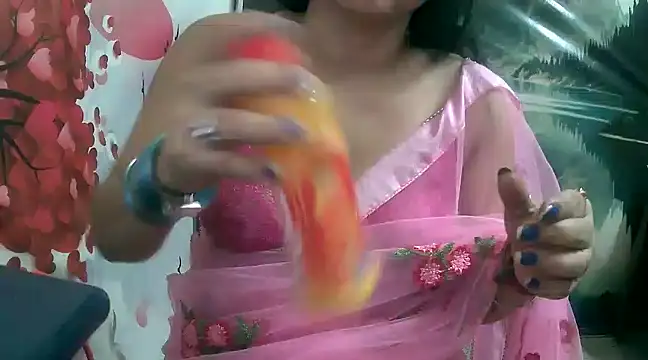 Snapshot of LOVERIAKOL chatting on 03.18.25 LOVERIAKOL online show from 03.18.25