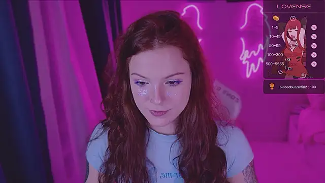 Snapshot of Elsie_Ginger chatting on 12.06.24 Elsie Ginger online show from 12.06.24