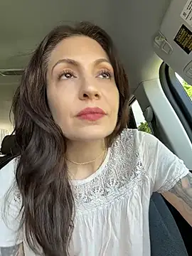 BeautifulMesss online show from 08.02.26
