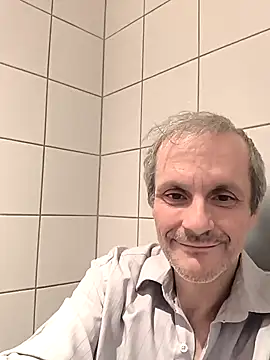 Snapshot of Zed0l1Mod chatting on 01.24.25 Zed0l1Mod online show from 01.24.25