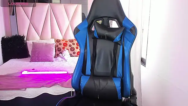 Backsex boy online show from 03.05.25