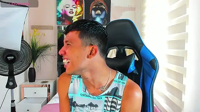 Backsex boy online show from 03.13.25