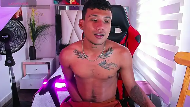 Backsex boy online show from 03.14.25