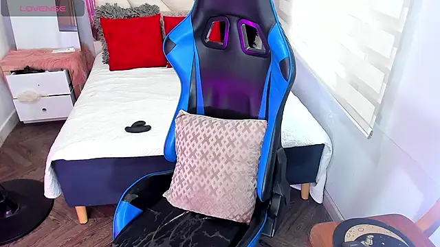 Backsex boy online show from 10.11.25