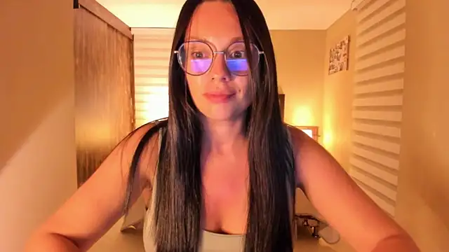 Snapshot of anabel_025 chatting on 01.18.25 anabel 025 online show from 01.18.25