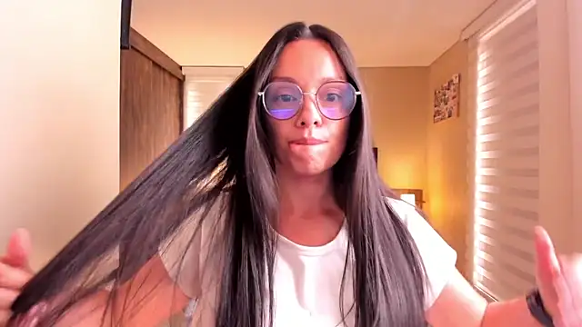 Snapshot of anabel_025 chatting on 01.21.25 anabel 025 online show from 01.21.25