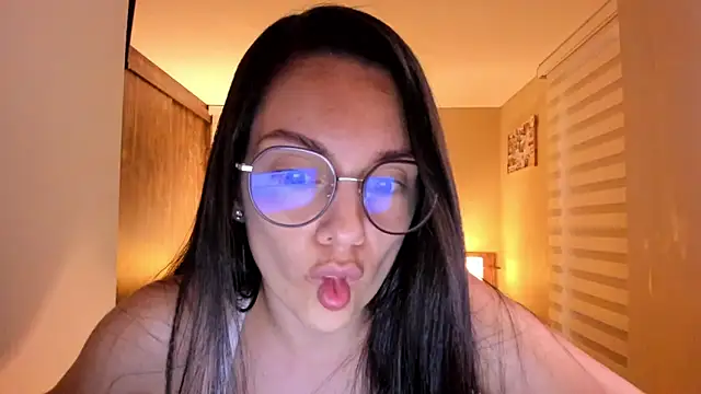 Snapshot of anabel_025 chatting on 03.04.25 anabel 025 online show from 03.04.25