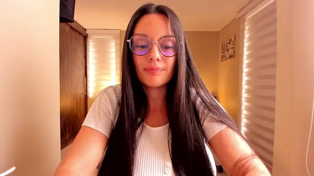 Snapshot of anabel_025 chatting on 09.17.25 anabel 025 online show from 09.17.25