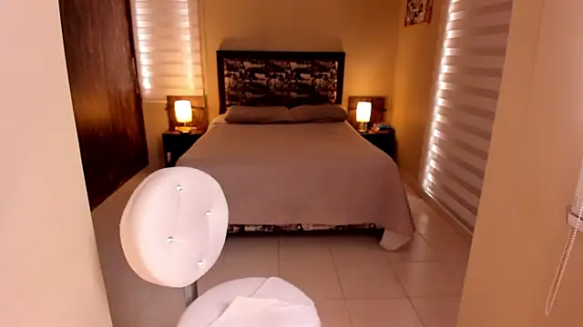 Snapshot of anabel_025 chatting on 11.05.25 anabel 025 online show from 11.05.25