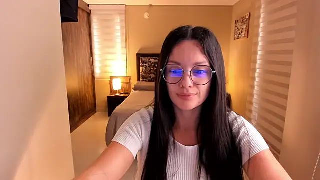 Snapshot of anabel_025 chatting on 11.13.25 anabel 025 online show from 11.13.25