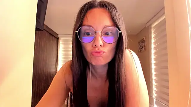 Snapshot of anabel_025 chatting on 11.24.25 anabel 025 online show from 11.24.25