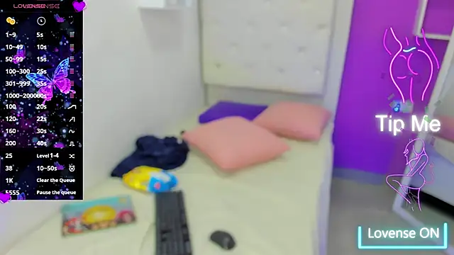 Alanna hot3 online show from 01.23.25