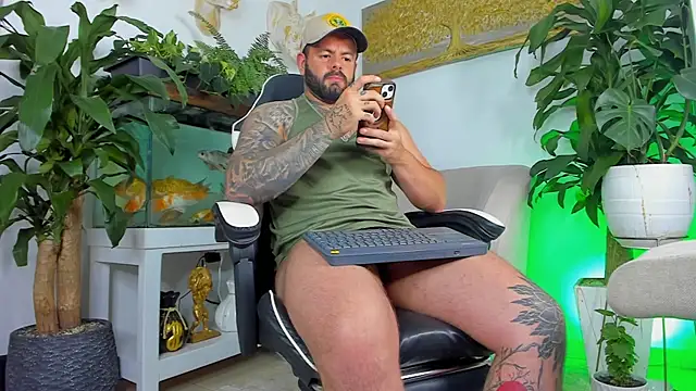 Johnnygrayson1 online show from 05.01.26